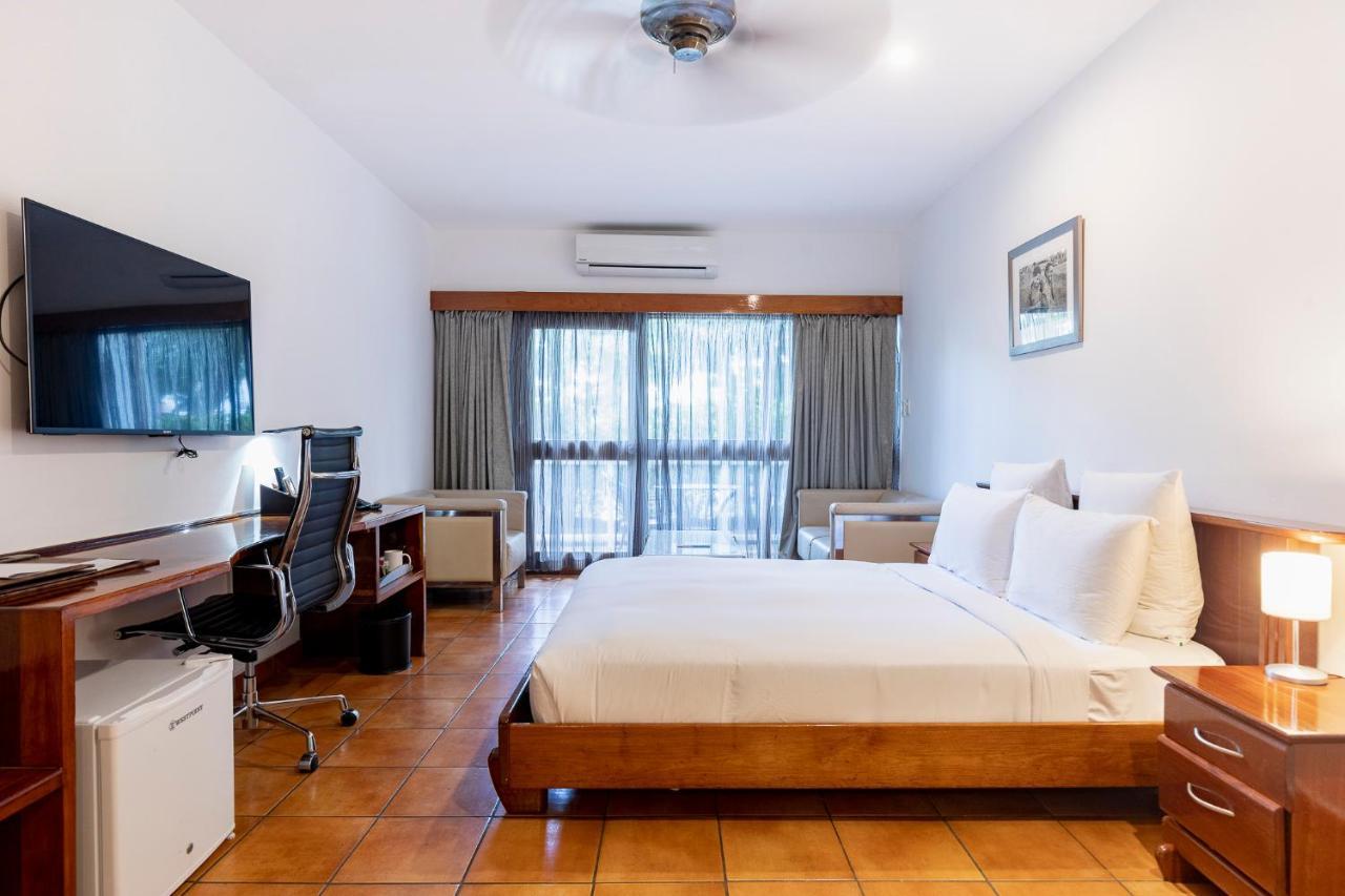 Airways Hotel Port Moresby Exterior foto